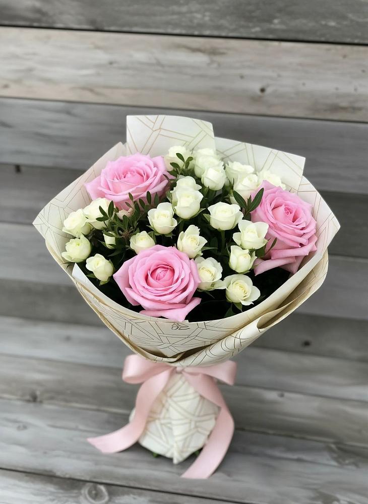 Букет цветов из: Розы в Шмелёнки