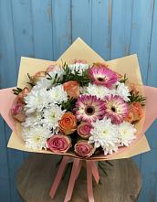 Букет цветов из:  Розы, Герберы и Хризантемы в Шмелёнки
