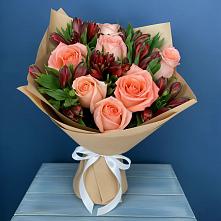 Букет цветов из:  Розы и Альстромерии #REPLACE_PRED# Шмелёнки