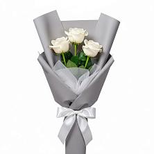 Букет 3 белые розы в Шмелёнки