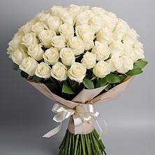 Букет 101 беля роза Белоснежка в Шмелёнки