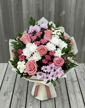 Букет цветов из:  Альстромерии, Гвоздики, Розы и Хризантемы в Шмелёнки