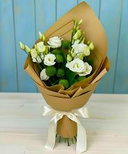 Букет цветов из:  Хризантемы и Лизиантусы в Шмелёнки