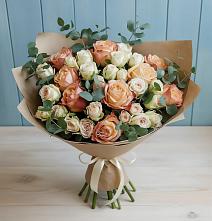 Букет цветов из:  Альстромерии и Розы в Шмелёнки