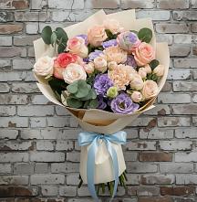 Букет цветов из:  Розы, Лизиантусы и Гвоздики в Шмелёнки